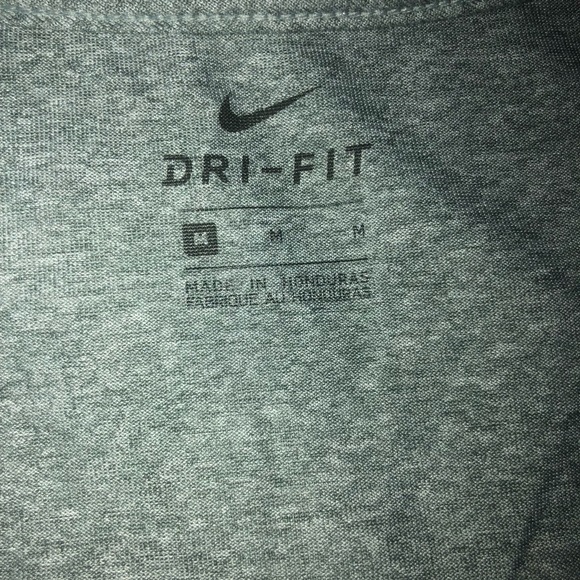 Nike DriFit Tee - Picture 3 of 3